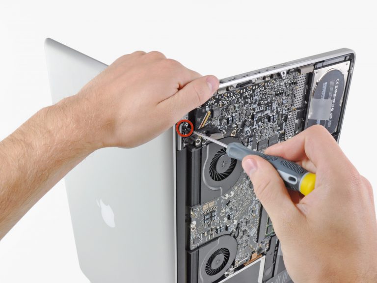 MacBook-Repair-London-768x576
